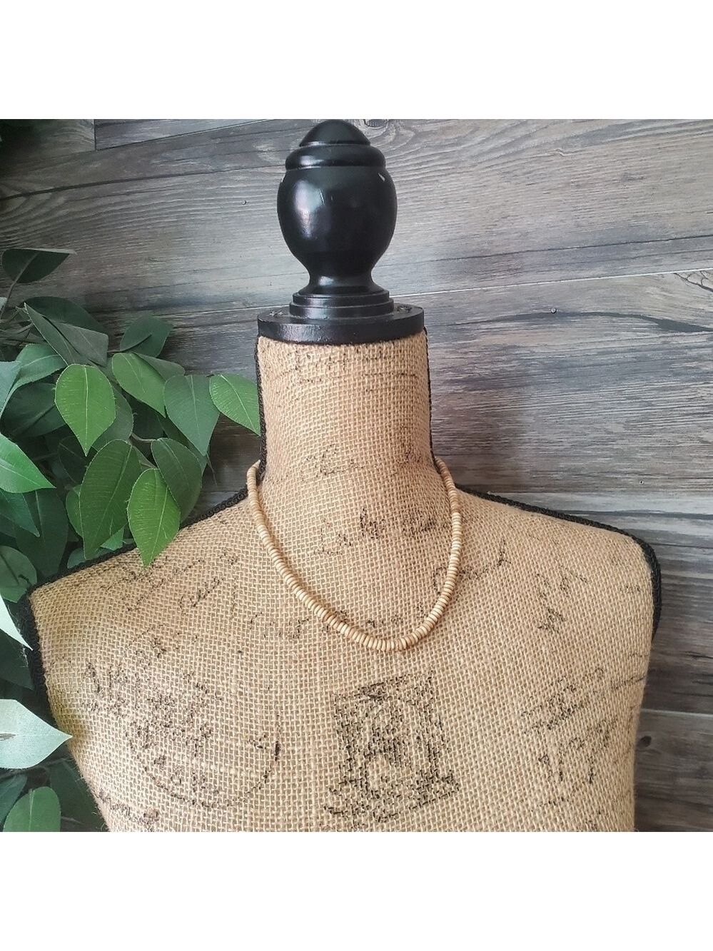Seashell Cream Tan Beaded Necklace
